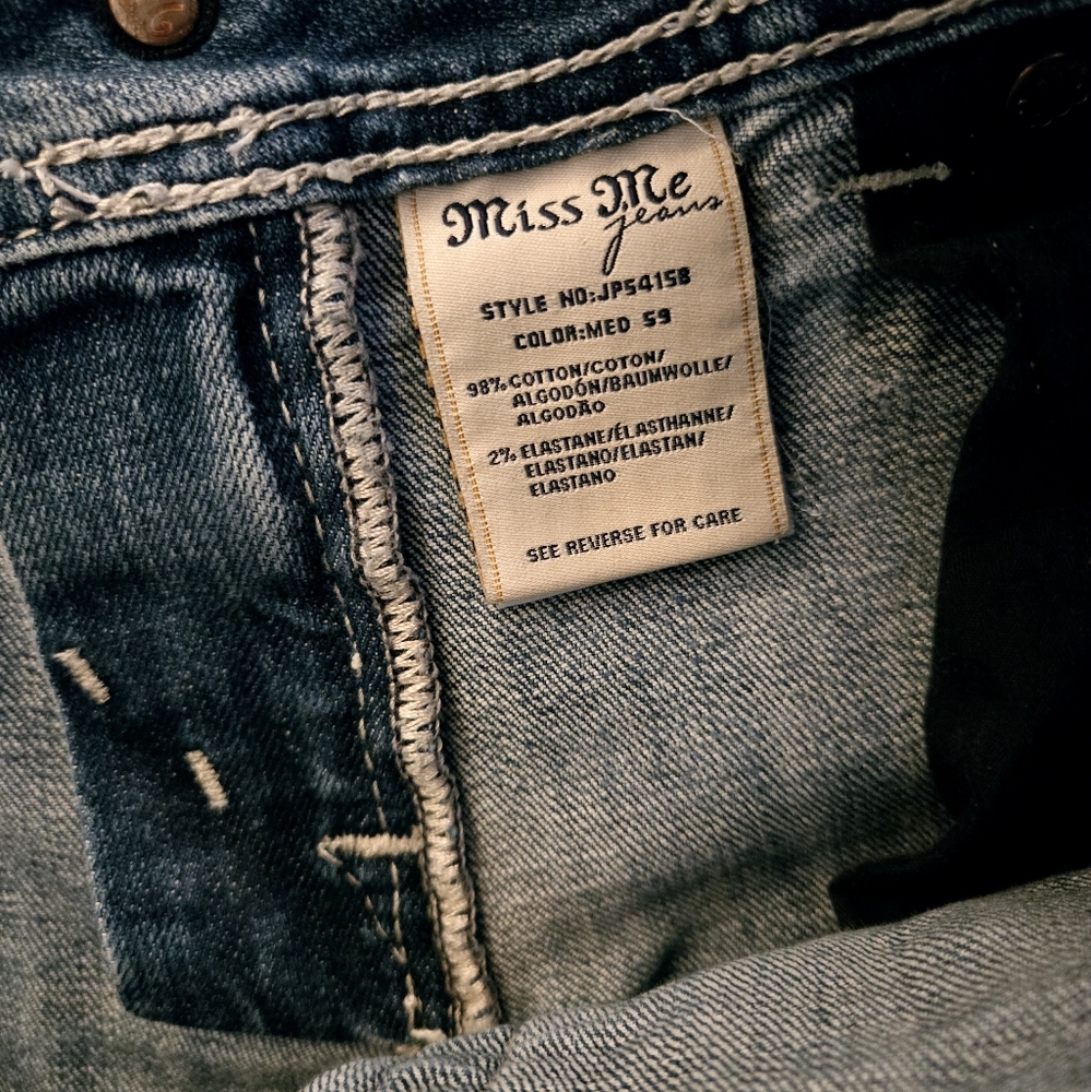 Miss Me Boot Rhinestone Embellished Embroidered Flap Pocket Jeans Women's Sz 27 - Picture 15 of 16